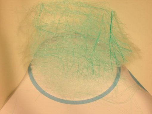 Tessuto non tessuto a struttura tridimensionale realizzato con fibre di vetro