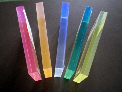 Lastre acriliche trasparenti e fluorescenti